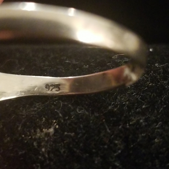 STERLING SILVER Rhinestone Skull Ring - Picture 6 of 7